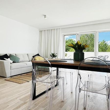 Apartament Park Bazantow คาโตวีตเซ ภายนอก รูปภาพ
